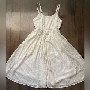 Torrid 00 Gold and White Dress